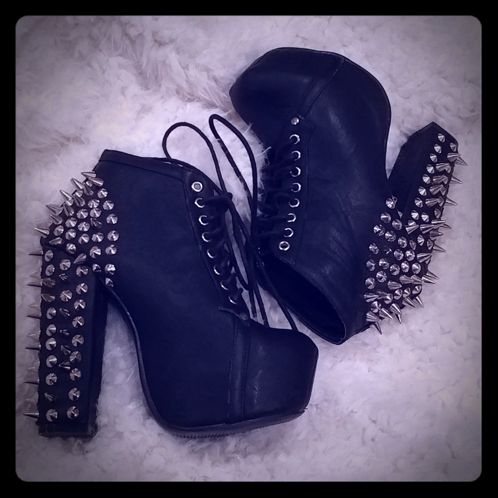 Vintage Spiked booties